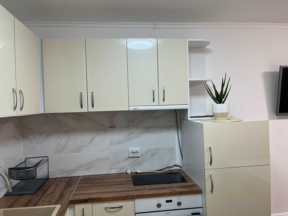 Продава се Едностаен апартамент в София, Център - 30 кв.м за 3667 €/кв.м - Снимка #22