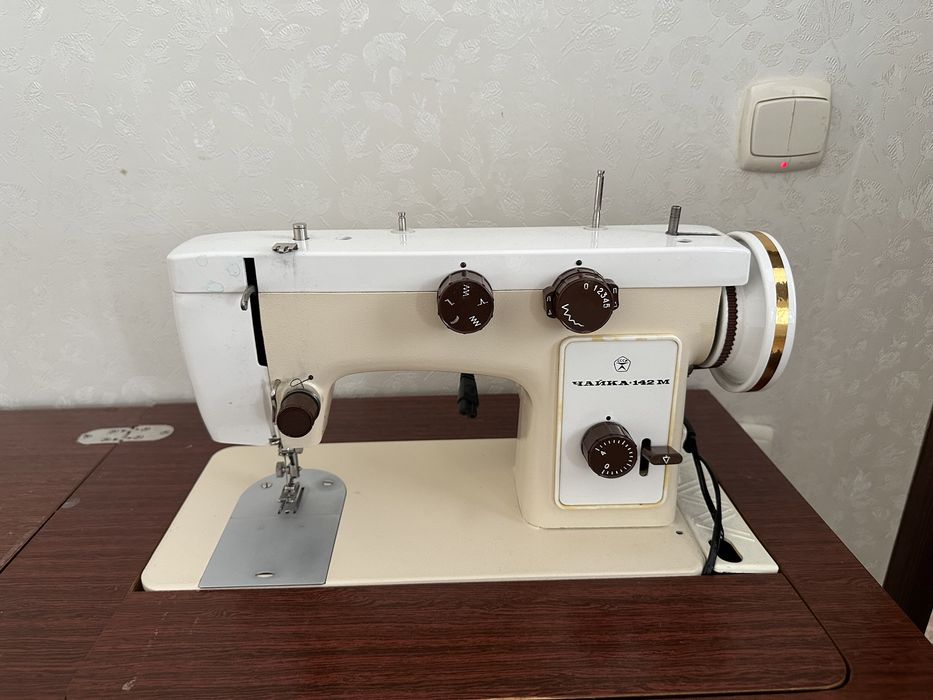 Срочно продам машинку 142-М