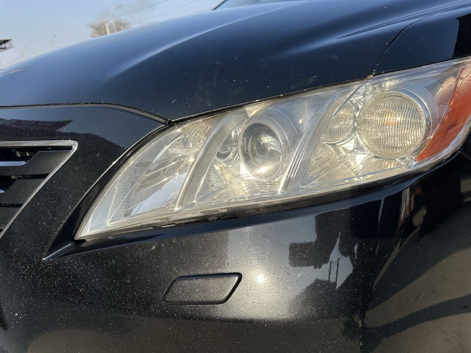 Оригинал фары тайота 40