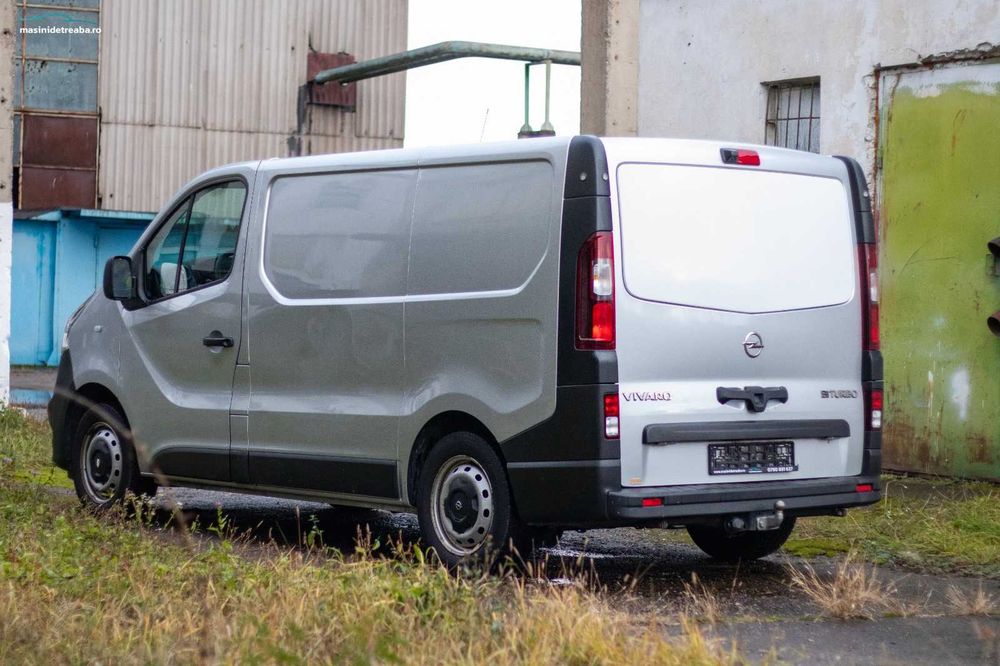 Opel Vivaro 1.6DCi 2019 6 trepte de viteza 9850 Euro TVA INCLUS