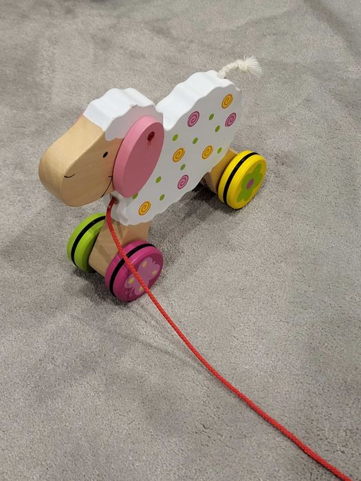 Дървена овца за дърпане Goki