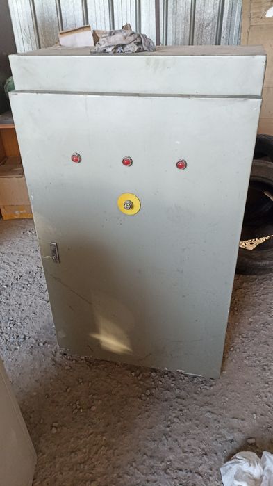 Продам щит 3 фазка