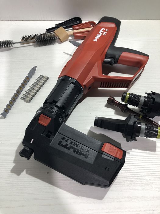 Pistol cu capse Hilti DX 6