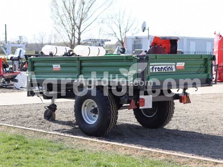 Remorcă basculantă de 1,5-3 tone cu un singur ax / Francini