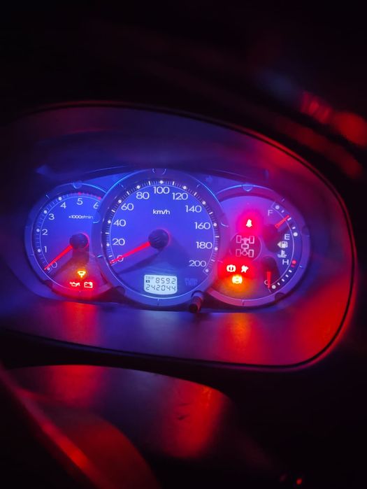 Продам авто пикап Мицубиси L 200