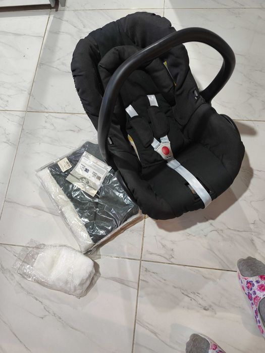 Кошница за бебе Макси Коси