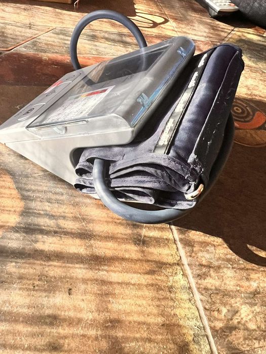 Microlife  AG Basic апарат за кръвно налягане