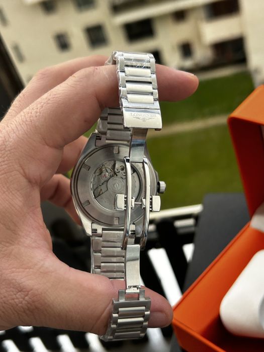 Longines Conquest Automatic 41 mm Blue – mecanic, spate transparent