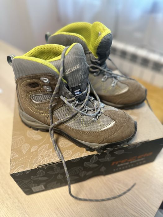 Дамски туристически обувки Trezeta – размер 39, три сезонни
