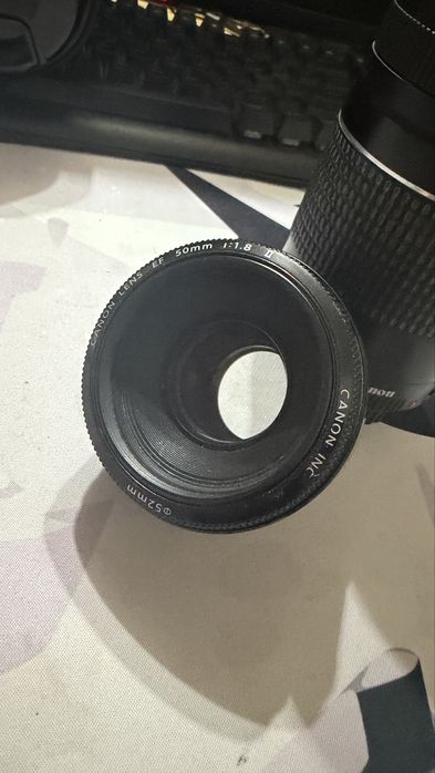 Canon EOS 750D + 3 obiective