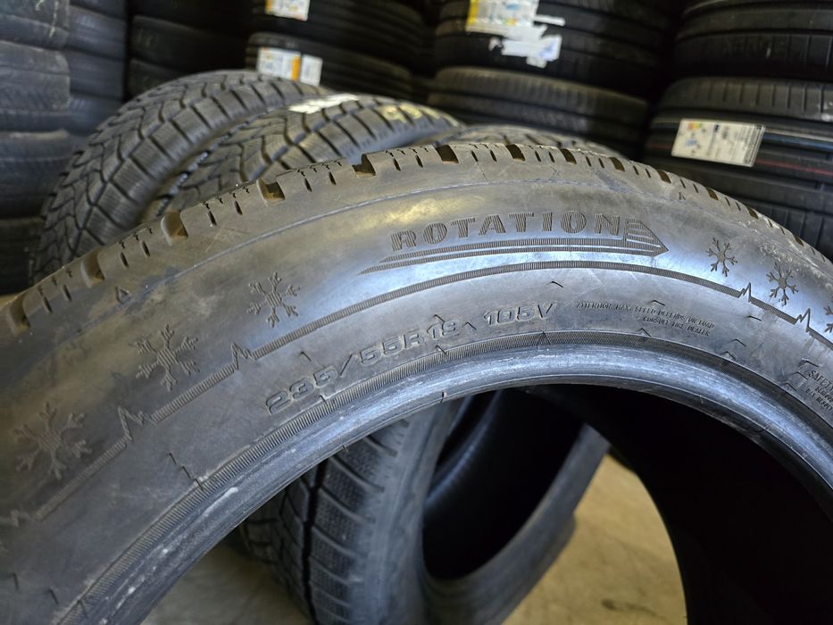 235/55/19 DUNLOP 4бр