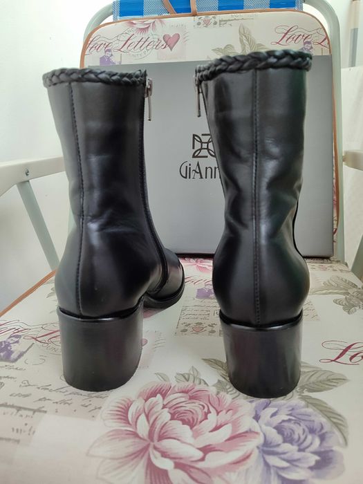 Дамски боти от естествена кожа Gianni
