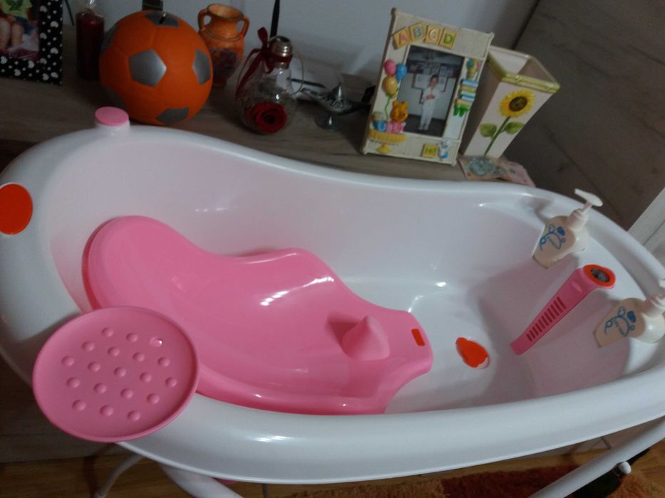 VÂND Cădiţă Baie.