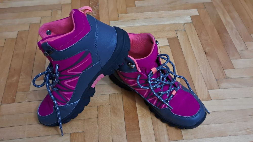 Vand ghete nr 38-39, culoare roz