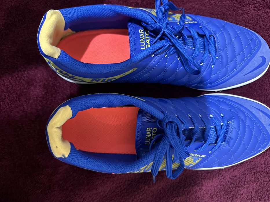 Футзалки Lunar Gato