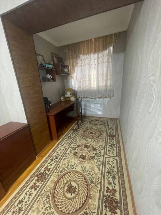 Срочно 3 хонали квартира ижарага бирилади