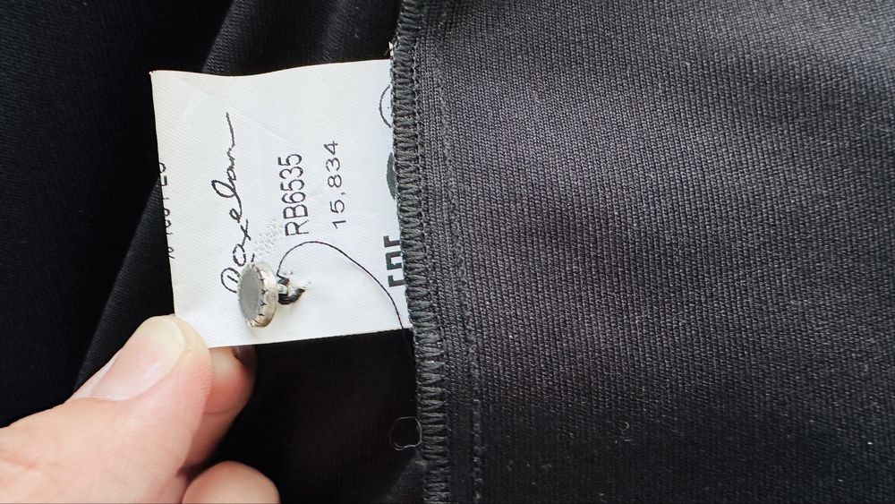 Продам нарядную блузку недорого!!