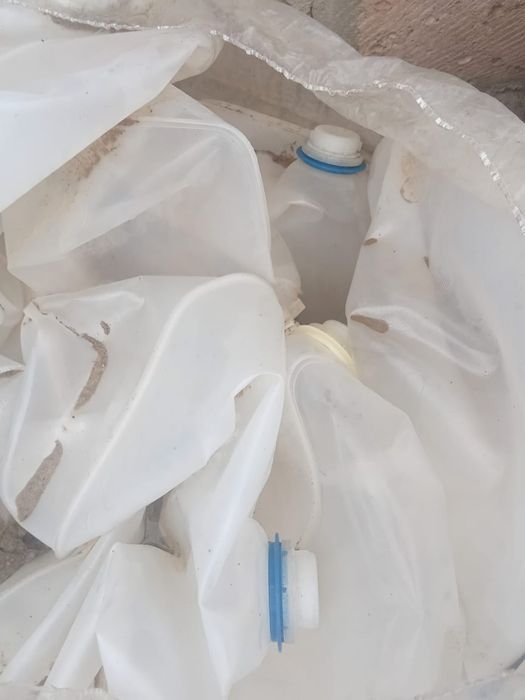 Канистры доя жидкости