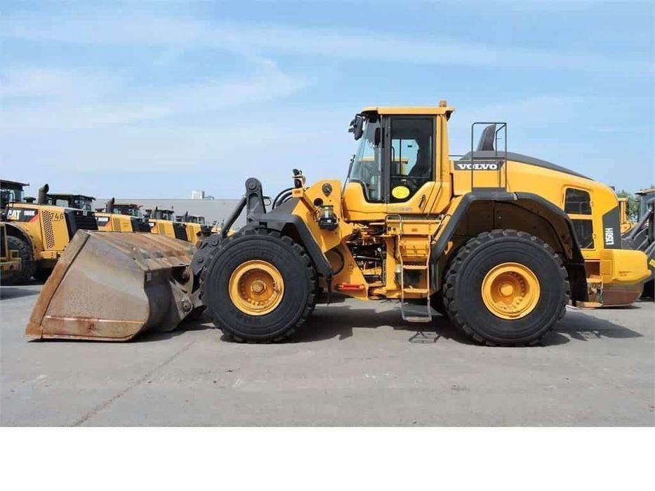 Dezmembrez încărcător frontal Volvo L150H, L150G, L150E, L180H – piese