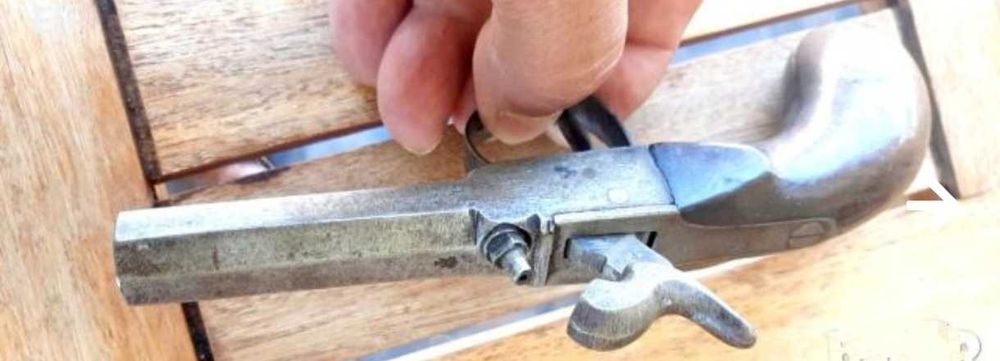 Джобен пистолет, Франция