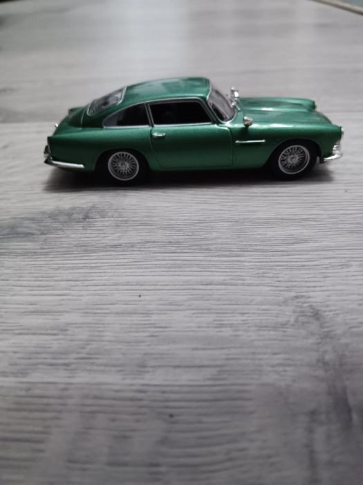 Macheta Aston Martin 1 43