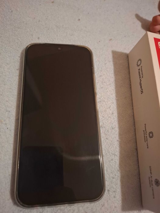 Vând Redmy 15 C 8 GB 256 GB