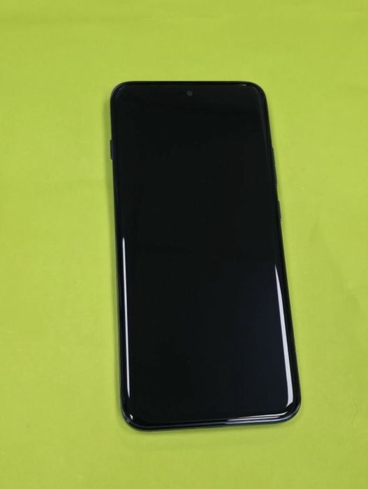 ЧИСТО НОВ 256GB Motorola Edge 70 Pro Yettel Гаранция 2029г. Blue | Син