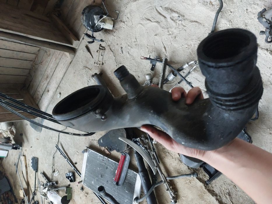 Въздуховод турбо bmw 118d m47 122кс e87 бмв м47 118д