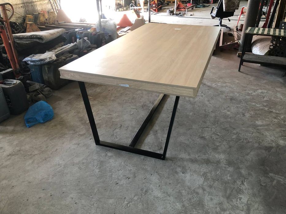 Конференц стол лофт 220