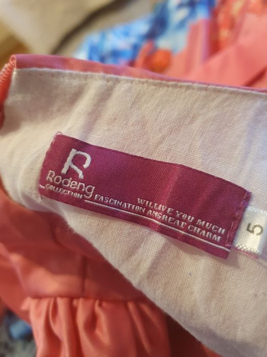 Платье на девочку