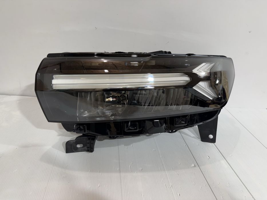 Far led stânga dreapta Dacia Duster 3 și Bigster 2025/2026