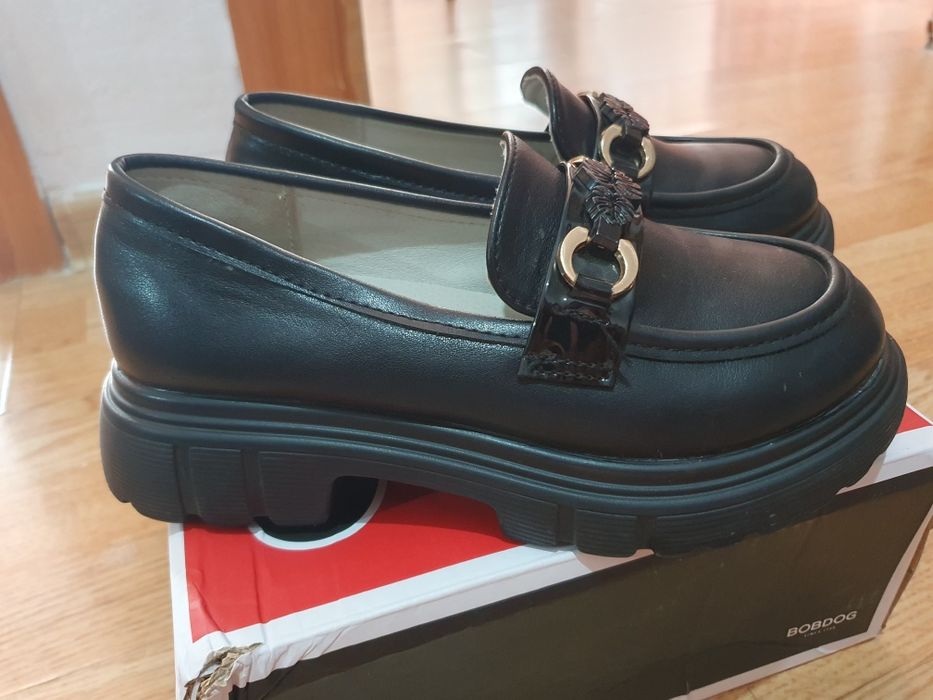 Школьные туфли для девочек