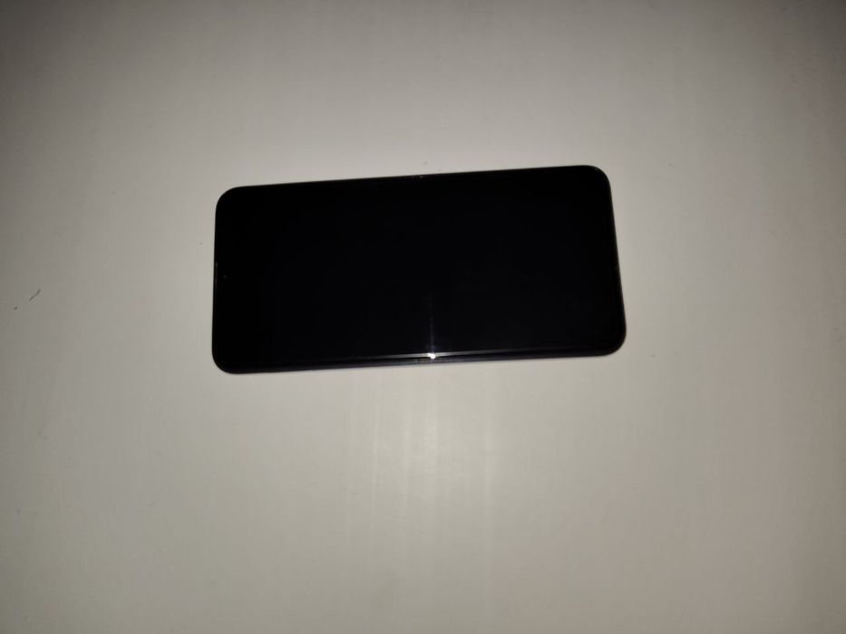 Самсунг А10 и часы в подарок