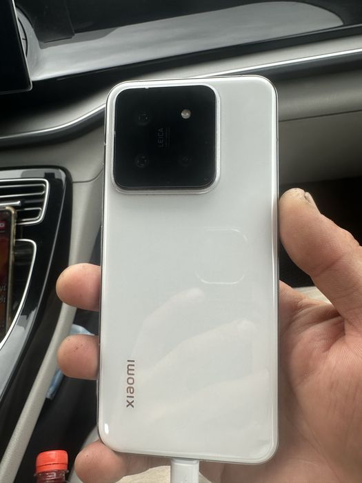 Срочно Xiaomi 14 256гб