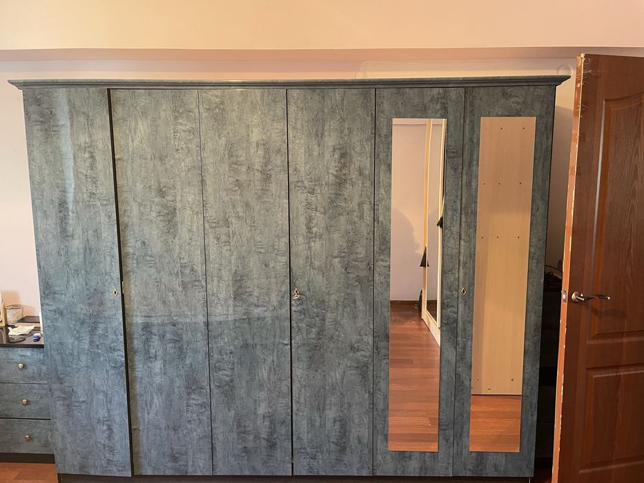 Спальная гарнитура.