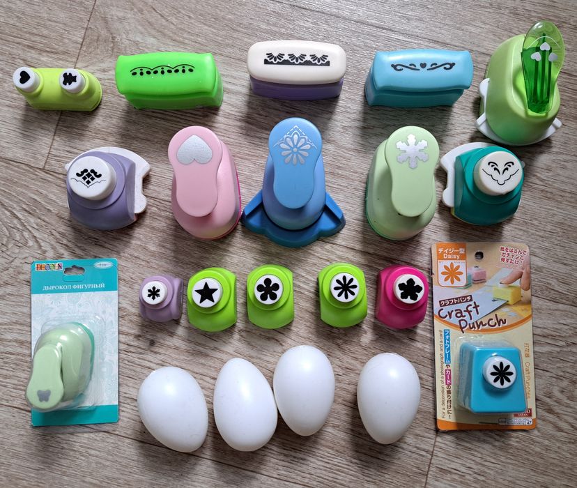 Продам набор дыроколов для скрапбукинга