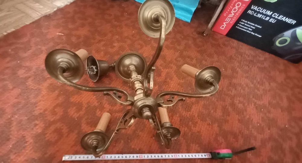 Стар бронзов полюлей