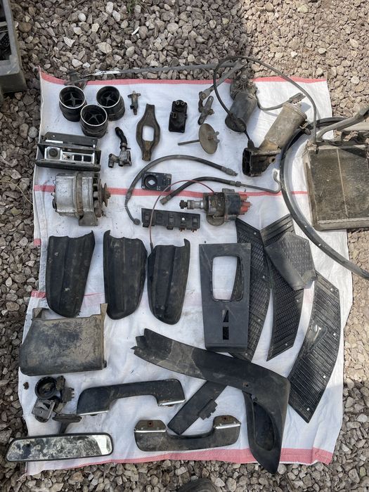 Завчасти на мерседес 123