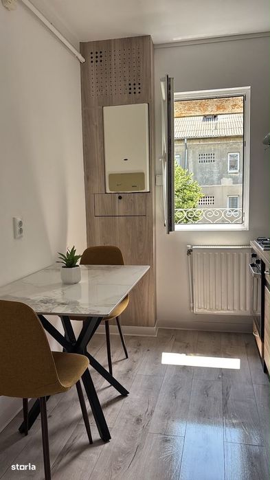 Apartament ULTRACENTRAL Proaspăt Renovat