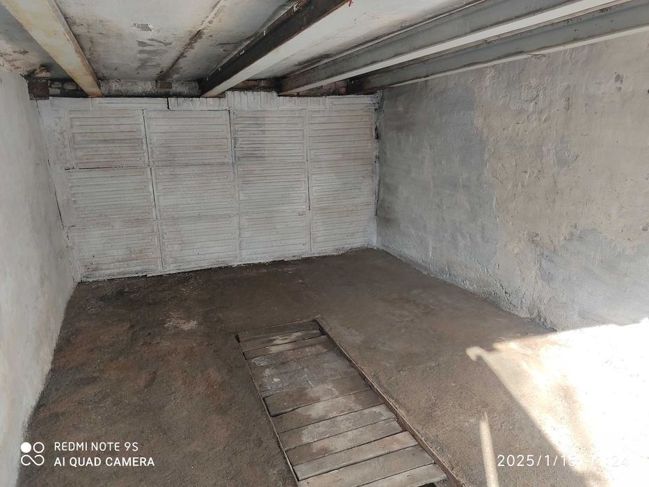 Продается капитальный гараж 5,5*3,5м, г. Алмалык