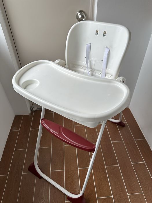 Детский стульчик для кормления