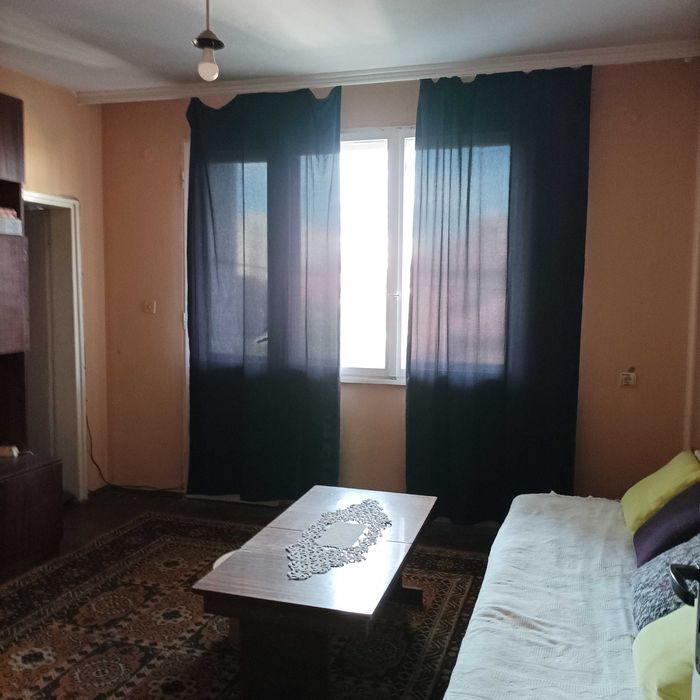 Продава се Етаж от къща в Кюстендил, Бузлуджа - 100 кв.м за 424 €/кв.м - Снимка #2