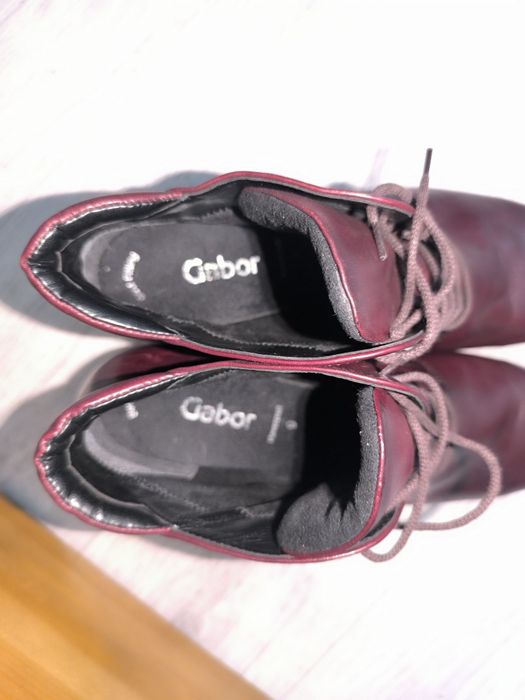 Модные полусапожки на весну Gabor
