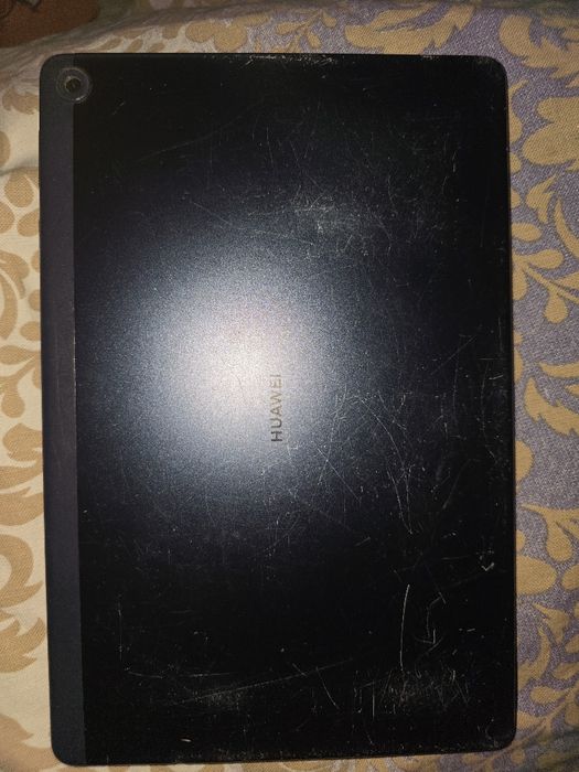Планшет Huawei старый