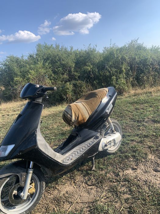 Scuter Aprilia sr 50