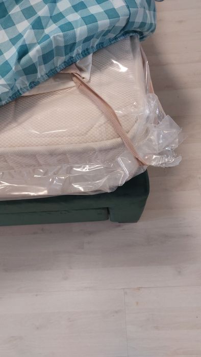 Inchiriez apartament  3 camere zona Pietonalului Unirii