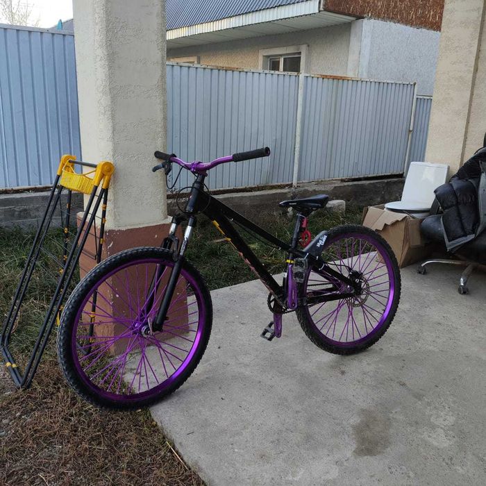 Эрек м8 срочно нужны деньги