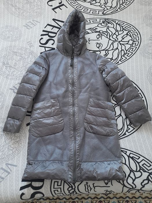 Продам зимнию куртку