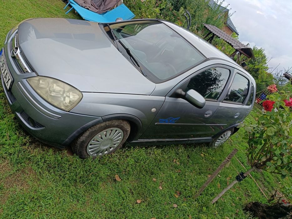 Vând Opel Corsa C