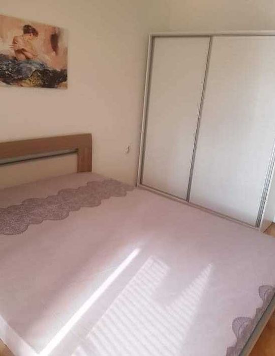 Дава се под наем Двустаен апартамент в Бургас, Победа - 55 кв.м за 239.7 € - Снимка #1